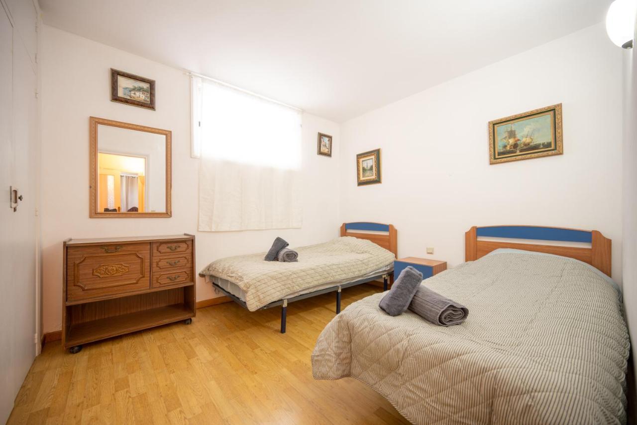 Beautiful Parque Loix 4 Bedroom Apartment Shared Pool, Tennis Court Benidorm Esterno foto